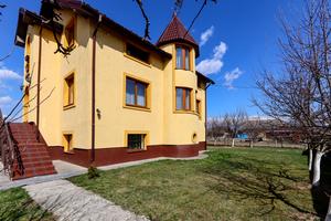 будинок за адресою Садова