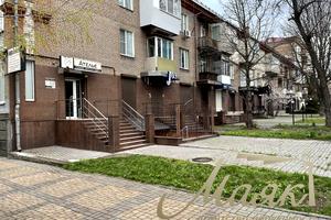 комерційна за адресою м.гончаренко, 14
