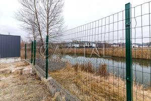 будинок за адресою Набережний