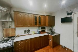 квартира за адресою Віктора Ярмоли вул., 4