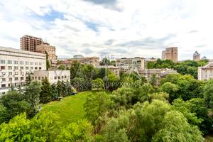 коммерческая по адресу Кловский спуск, 7a