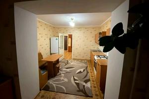 квартира по адресу Молодіжна ул., 2/3а