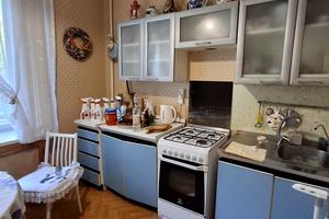 квартира за адресою Гвоздичний пров., 3а