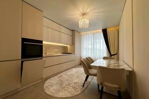 квартира по адресу Степана Бандеры ул., 77-Б