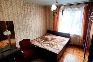 квартира по адресу Небесной Сотни просп. (Маршала Жукова), 85