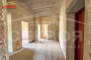 квартира по адресу Загребельная ул., 34а