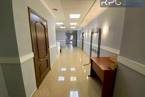 комерційна за адресою Князів Острозьких вул. (Московська), 8-Б