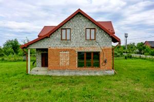 будинок за адресою с. Тернопілля, Грушевського, 9