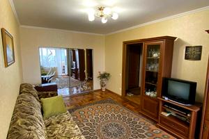 квартира за адресою Шкільна вул. (Героїв Сталінграда), 48