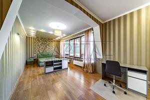будинок за адресою Києво-Святошинський