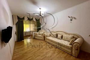 квартира за адресою Оболонський просп., 16-Е