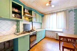 квартира за адресою Героїв просп., 12