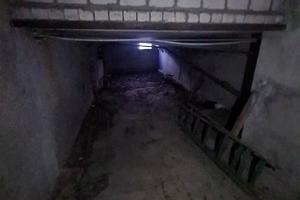 будинок за адресою лінія 42-га вул.