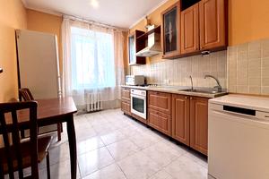 квартира за адресою Михайла Грушевського вул., 34-А