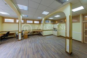 комерційна за адресою Саксаганського вул., 67-А