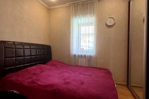 будинок за адресою Руставелі вул.