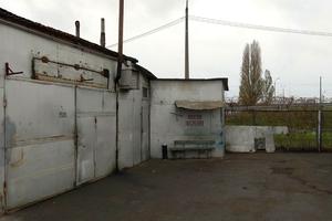 комерційна за адресою Левка Лук'яненка вул. (Маршала Тимошенка), 2-Ж