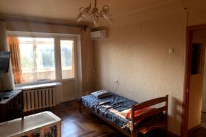 квартира за адресою Академіка Александрова вул., 5
