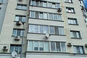 комерційна за адресою Автозаводська вул., 99/4