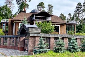 будинок за адресою Оборони Києва вул., 1