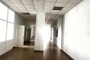 комерційна за адресою 23 Серпня вул., 33Г
