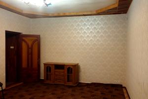 комерційна за адресою Шевченка вул., 69