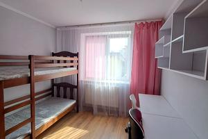квартира за адресою Крайня, 1