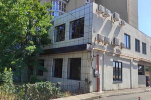комерційна за адресою Одеса, Літературна вул., 12