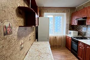 квартира за адресою Тополина вул., 17