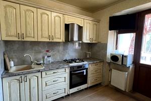квартира за адресою Айвазовського вул., 25
