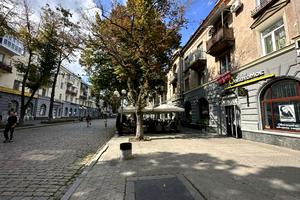 квартира за адресою Соборності вул. (Жовтнева), 30