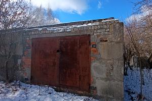 участок по адресу Бориса Тена, 1