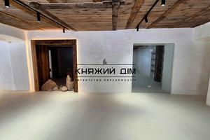 комерційна за адресою Кудрявська вул., 16