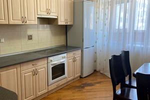 квартира за адресою Миколи Бажана просп., 14