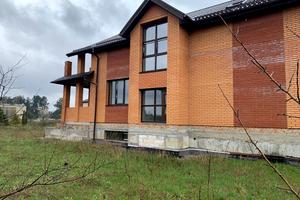 будинок за адресою Шкільна