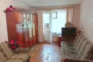 квартира за адресою пр. Александра Поля, 45