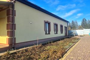 будинок за адресою Центральна