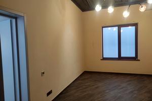 комерційна за адресою Одеса, Літературна вул., 12