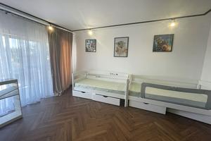 будинок за адресою Київська вул.