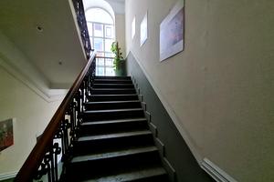 комерційна за адресою Дмитрівська вул., 44б