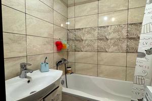 квартира за адресою Пілотська вул., 53