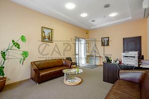 комерційна за адресою Саксаганського вул., 112-А