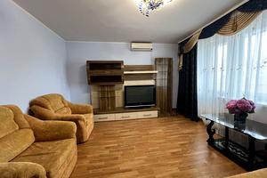 квартира за адресою Павла Тичини вул., 4а
