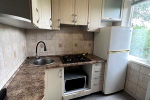 квартира за адресою Космонавтів вул., 26