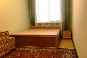 комната по адресу Брюллова ул., 12