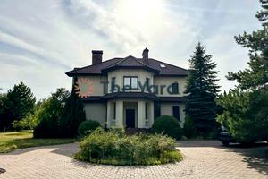 дом по адресу с. Вишенки, Карьерная ул., 12