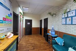 комерційна за адресою Левітана вул., 62а