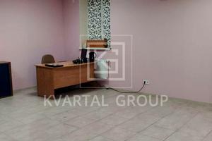 комерційна за адресою Західна вул., 12