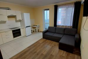 квартира за адресою Сім'ї Кульженків вул. (Петра Дегтяренка), 37