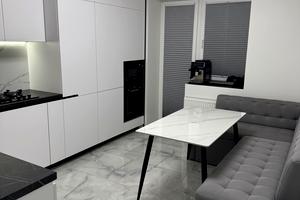 квартира за адресою Героїв Дніпра вул., 53/2